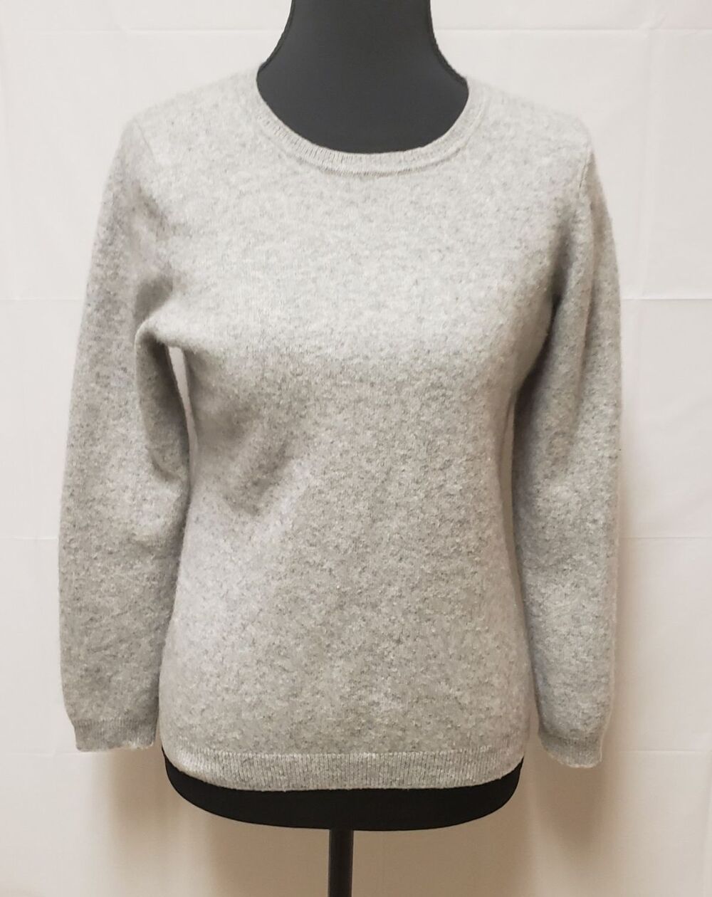 Charter Club Women’s 100% Cashmere Sweater Gray Old Money Luxury Sz M PO Excel